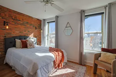 323 Milton Street, Cincinnati, OH 45202 - Photo 17