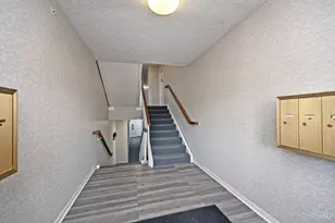 8390 Spring Valley Ct, West Chester, OH 45069 - Photo 5