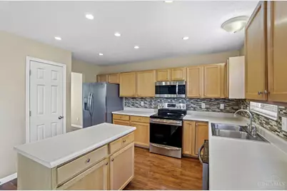 794 Owls Nest Court, Hamilton Township, OH 45039 - Photo 17