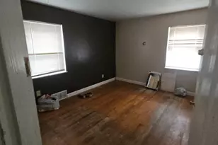 2734 Lawndale Ave, Cincinnati, OH 45212 - Photo 3