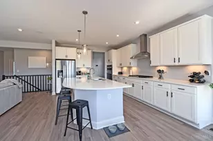 1160 Golf Club Dr, Turtle Creek Township, OH 45036 - Photo 13