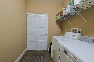 3449 Riverside Dr, Mason, OH 45040 - Photo 47