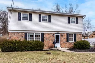 5600 Antoninus Dr, Green Township, OH 45238 - Photo 11