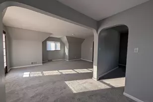 3236 Van Zandt Dr, Green Township, OH 45211 - Photo 25