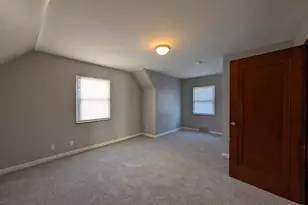 3236 Van Zandt Dr, Green Township, OH 45211 - Photo 19