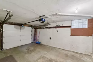 741 W North Bend Rd, Cincinnati, OH 45224 - Photo 29