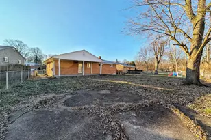 3760 Brockton Dr, Colerain Township, OH 45251 - Photo 5