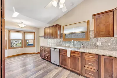 3311 Starhaven Trail, Green Township, OH 45248 - Photo 9