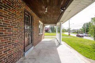 2693 Montana Ave, Cincinnati, OH 45211 - Photo 5
