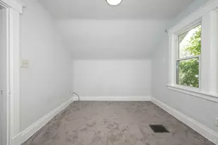 2693 Montana Ave, Cincinnati, OH 45211 - Photo 37