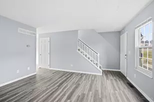 3424 Sunbury Ln, Colerain Township, OH 45251 - Photo 5