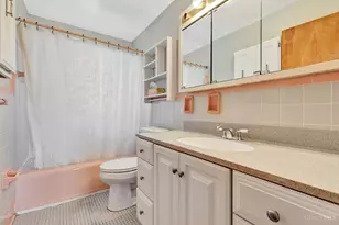 712 Libbejo Dr, Delhi Township, OH 45233 - Photo 13