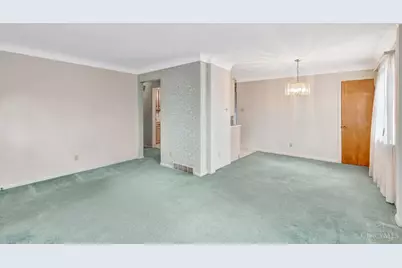 712 Libbejo Drive, Delhi Township, OH 45233 - Photo 5