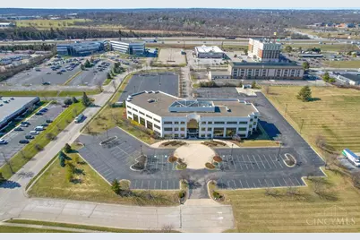 3 Crowne Point Drive, Sharonville, OH 45241 - Photo 3