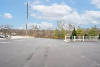 8862 Cincinnati Dayton Road, West Chester, OH 45069 - Photo 15