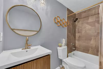 1364 Karahill Dr, Cincinnati, OH 45240 - Photo 17