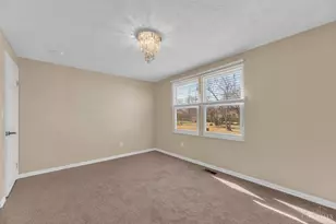 1364 Karahill Dr, Forest Park, OH 45240 - Photo 13