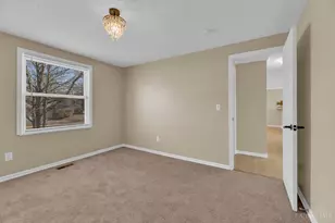 1364 Karahill Dr, Forest Park, OH 45240 - Photo 19