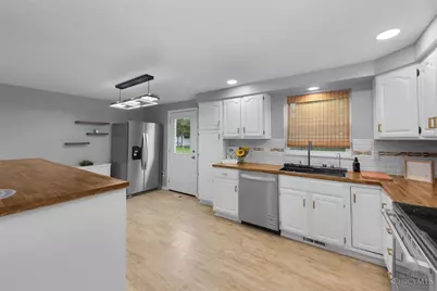 1364 Karahill Drive, Forest Park, OH 45240 - Photo 7
