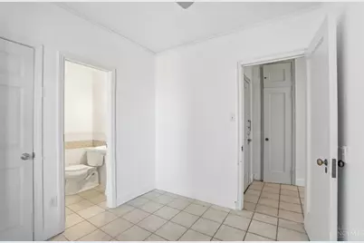 3900 Rose Hill Avenue #201A, Cincinnati, OH 45229 - Photo 29