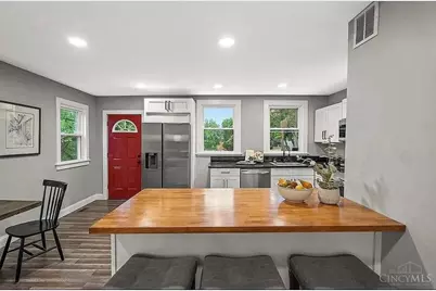 5811 Bramble Avenue, Cincinnati, OH 45227 - Photo 7