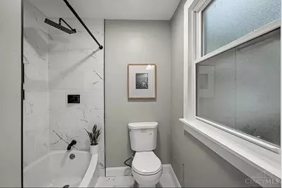 5811 Bramble Avenue, Cincinnati, OH 45227 - Photo 11