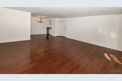 3065 Alpine Terrace #10A, Cincinnati, OH 45208 - Photo 5