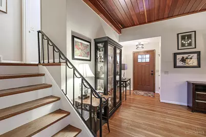 9856 Knollbrook Terrace, Montgomery, OH 45242 - Photo 7