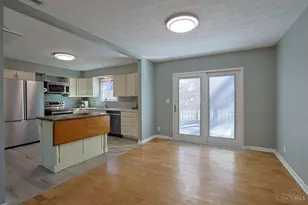 3950 Randolph Ln, Union Township, OH 45245 - Photo 7