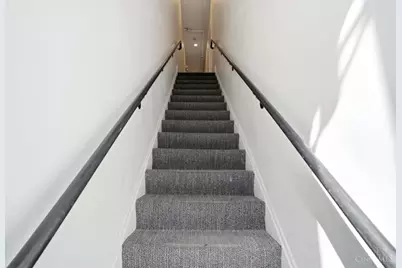 32 E Court Street #204, Cincinnati, OH 45202 - Photo 5