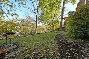 4 Burton Woods Ln, Cincinnati, OH 45229 - Photo 9