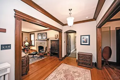 4 Burton Woods Lane, Cincinnati, OH 45229 - Photo 15