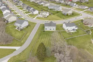 1909 Cleopatra Dr, Middletown, OH 45005 - Photo 5