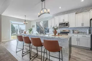 1909 Cleopatra Dr, Middletown, OH 45005 - Photo 11