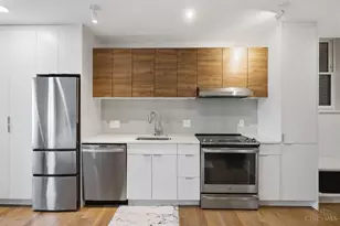 33 E Court St, Cincinnati, OH 45202 - Photo 5