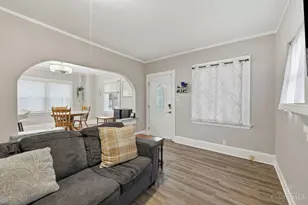 2805 Lawndale Ave, Cincinnati, OH 45212 - Photo 5