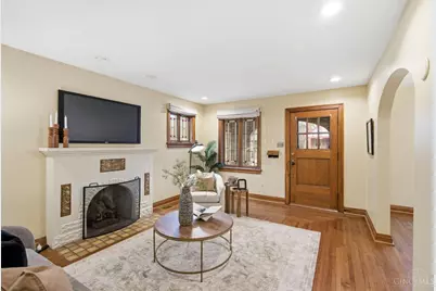 3327 De Forest Drive, Cincinnati, OH 45209 - Photo 3