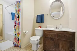 8061 Highfield Ct, Sycamore Township, OH 45242 - Photo 19