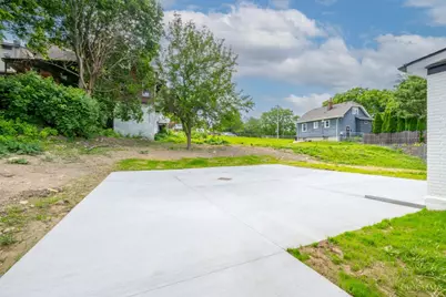 817 Hawthorne Avenue #A, Cincinnati, OH 45205 - Photo 33