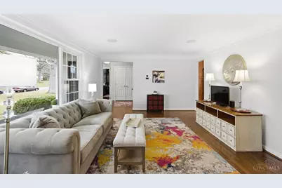 8880 Raiders Run Road, Sycamore Township, OH 45236 - Photo 7