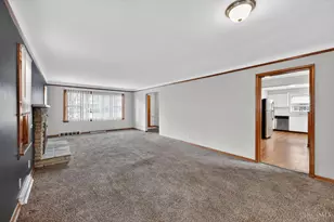 313 Pershing Ave, Lockland, OH 45215 - Photo 3