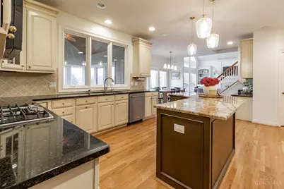 790 Cedar Drive, Miami Township, OH 45140 - Photo 25