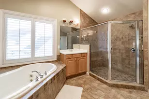 790 Cedar Dr, Miami Township, OH 45140 - Photo 37