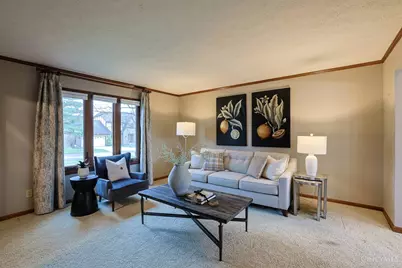 4324 Marcrest Drive, Cincinnati, OH 45211 - Photo 9