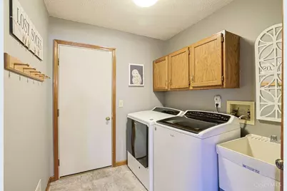 4324 Marcrest Drive, Cincinnati, OH 45211 - Photo 37