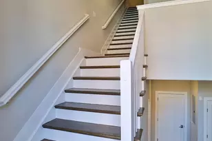 1514 Pleasant St, Cincinnati, OH 45202 - Photo 3