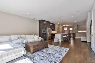 1514 Pleasant St, Cincinnati, OH 45202 - Photo 7