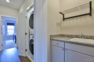 1514 Pleasant St, Cincinnati, OH 45202 - Photo 33