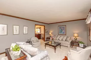 471 Roselake Dr, Centerville, OH 45458 - Photo 9