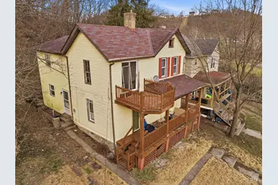 210 Sekitan Avenue, Miami Township, OH 45001 - Photo 3